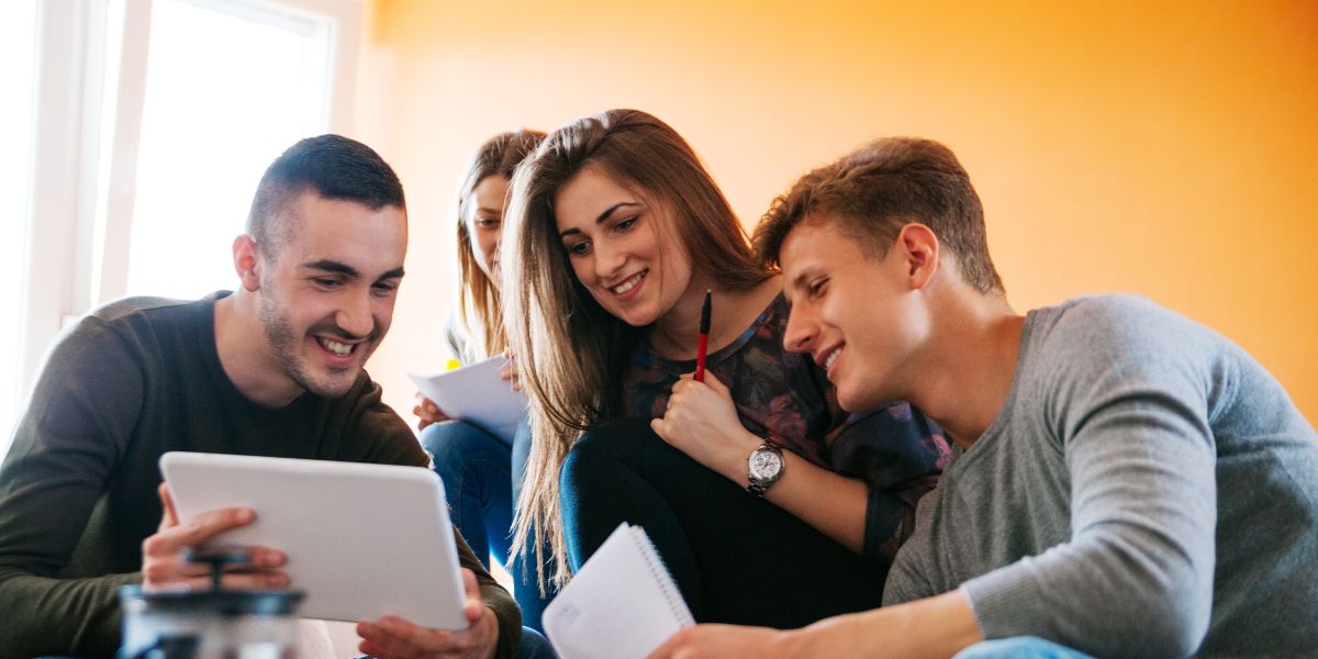 étudiantes à l'ESSEC